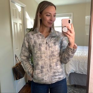 The North Face GIRLS THERMOBALL JACKET Large